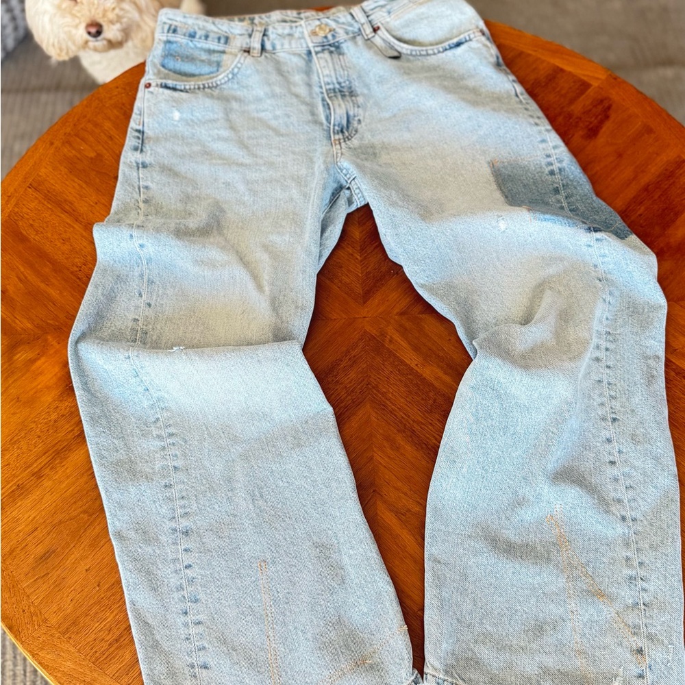 Zara Blue Relaxed Jeans with Vintage Wash